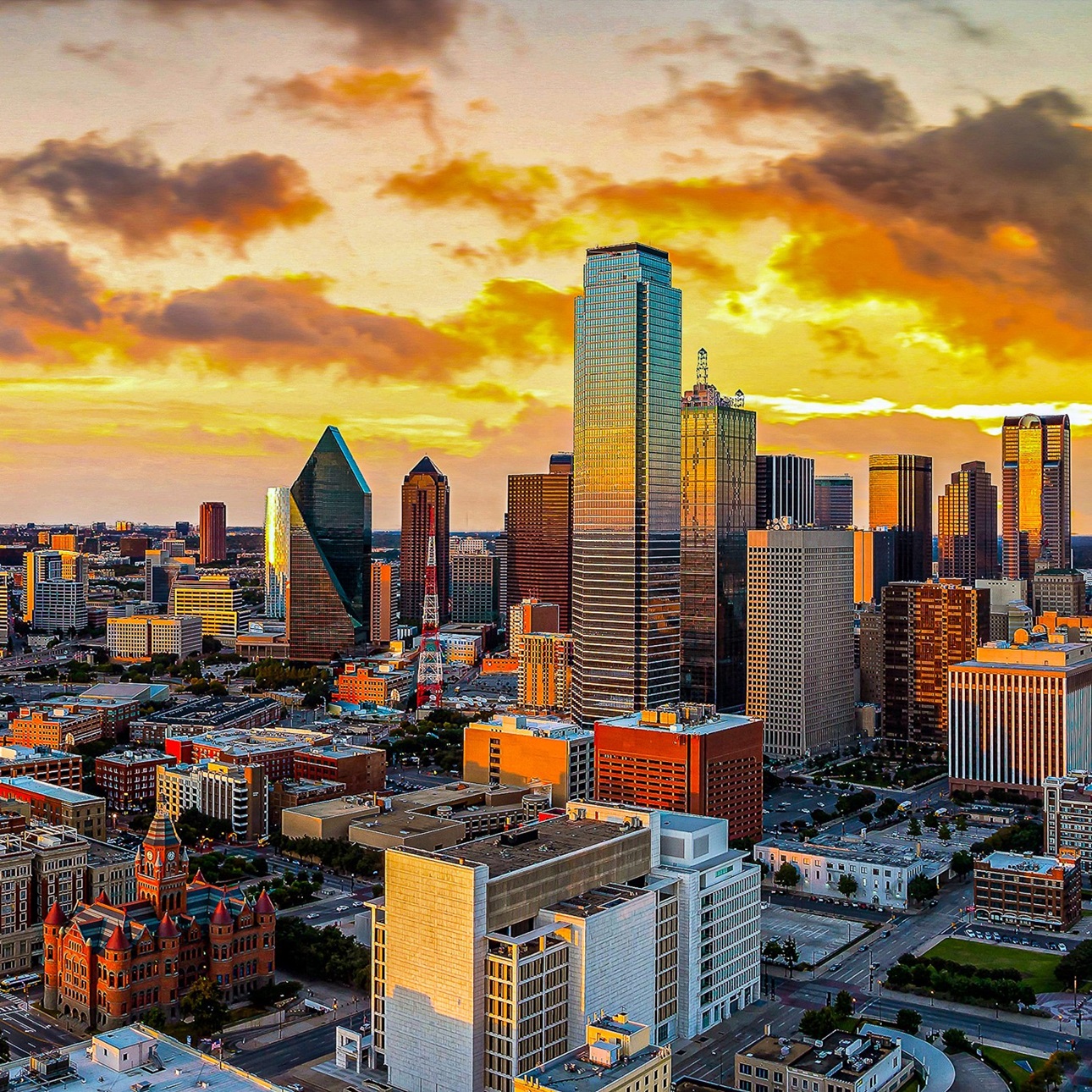 Dallas TX skyline